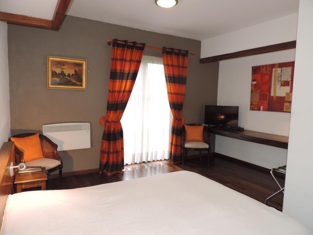 Hotel 'T Fornuis Ternat Δωμάτιο φωτογραφία